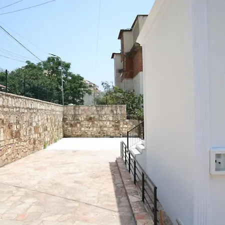 Apartment Downtown Boutique Sarande